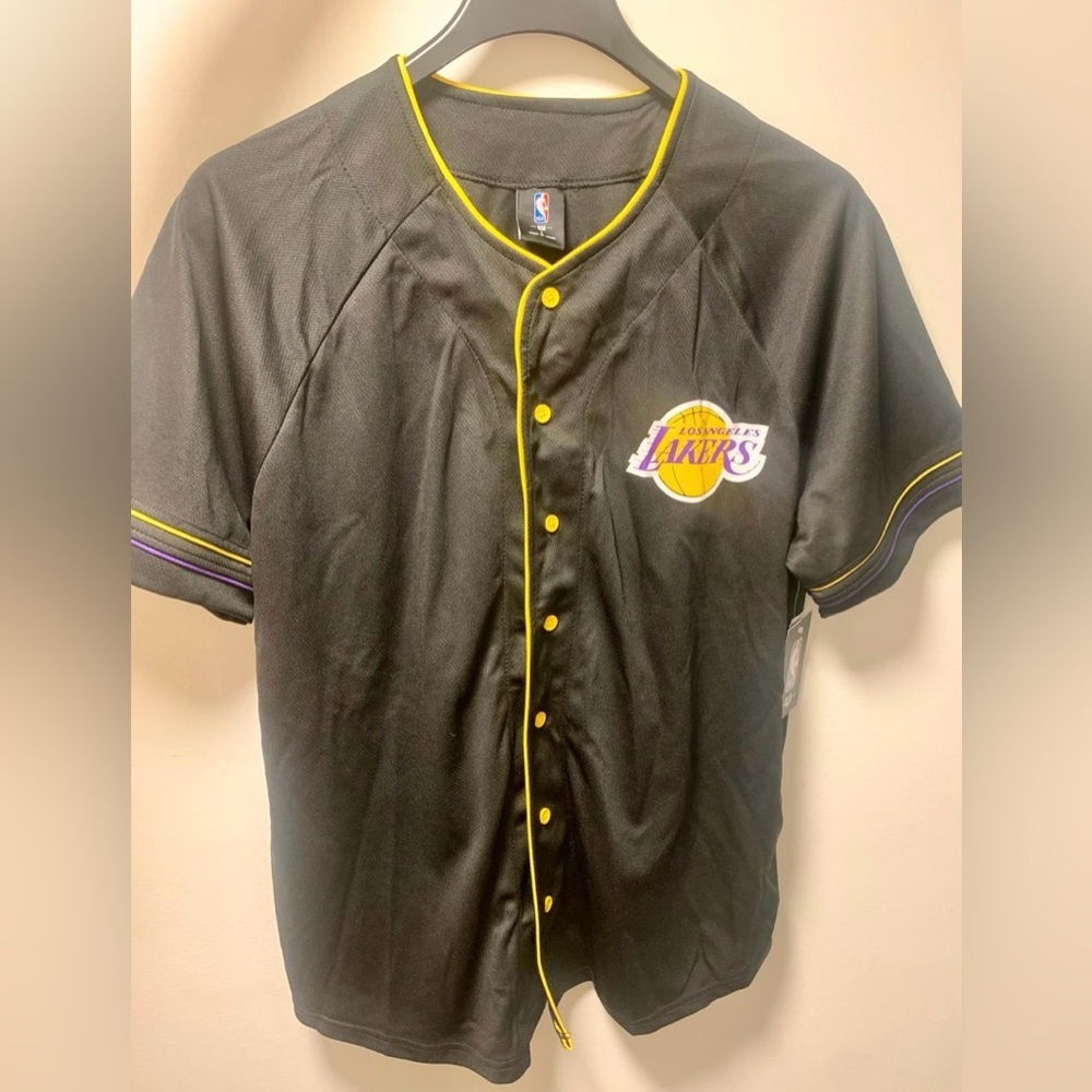 NBA Lakers Baseball Style Jersey Size LARGE